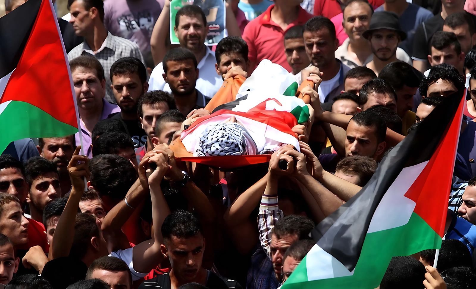 غزة تحت القصف.. شهيد وإصابة في خان يونس وتصعيد إسرائيلي متواصل بالضفة الغربية 4 غزة تحت القصف.. شهيد وإصابة في خان يونس وتصعيد إسرائيلي متواصل بالضفة الغربية