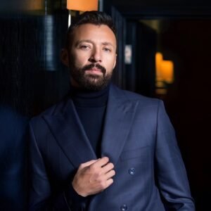 أحمد فهمي يكشف رأيه في «ريفو» ويتحدث بصراحة عن علاقاته داخل الوسط الفني