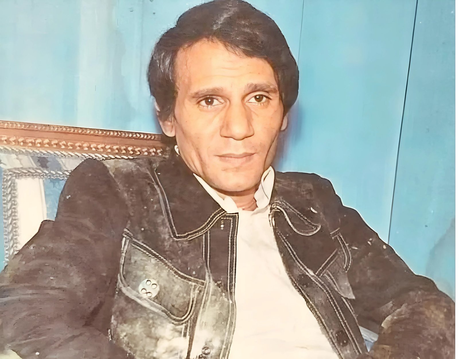 مدحت العدل يكشف تفاصيل تقديم شخصية عبد الحليم حافظ في مسرحية «حليم زمن الرومانسية»