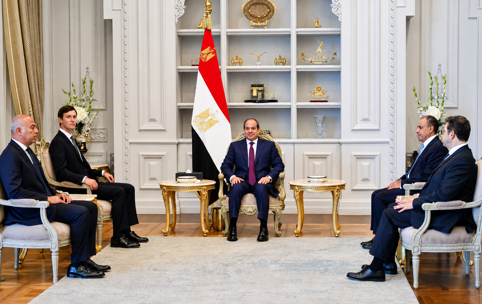 الرئيس السيسي يستقبل جاريد كوشنر في العلمين لبحث العلاقات المصرية الأمريكية وتطورات غزة