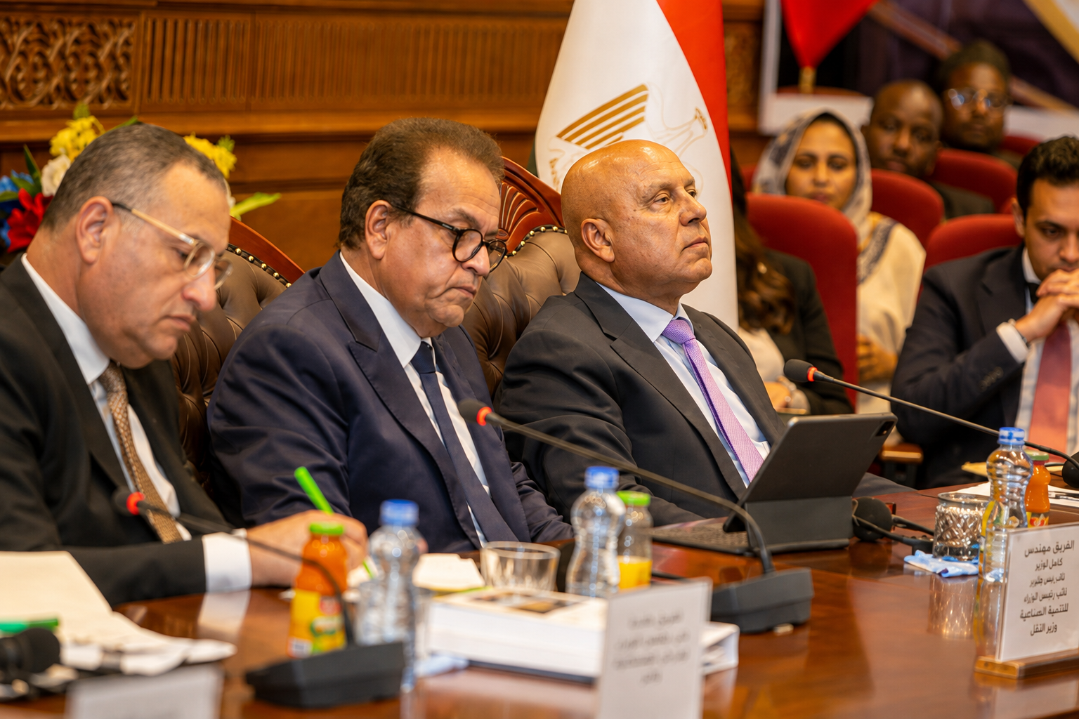 وزير النقل: الممر اللوجستي الدولي التنموي الثامن سيخفض زمن التجارة بين مصر وتشاد إلى أسبوع واحد 3 وزير النقل: الممر اللوجستي الدولي التنموي الثامن سيخفض زمن التجارة بين مصر وتشاد إلى أسبوع واحد