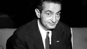 في ذكرى وفاة أحمد بدرخان.. رائد السينما المصرية الذي جمع بين الإخراج والكتابة والتأليف 3 في ذكرى وفاة أحمد بدرخان.. رائد السينما المصرية الذي جمع بين الإخراج والكتابة والتأليف