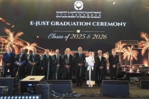 محافظ الإسكندرية يشهد حفل تخرج دفعات الجامعة المصرية اليابانية ويؤكد: التخرج بداية جديدة للعطاء وخدمة الوطن