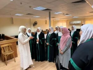 مساعد وزير الأوقاف لشئون الواعظات تلتقي المشاركات في دورتي الحاسب الآلي بأكاديمية الأوقاف الدولية