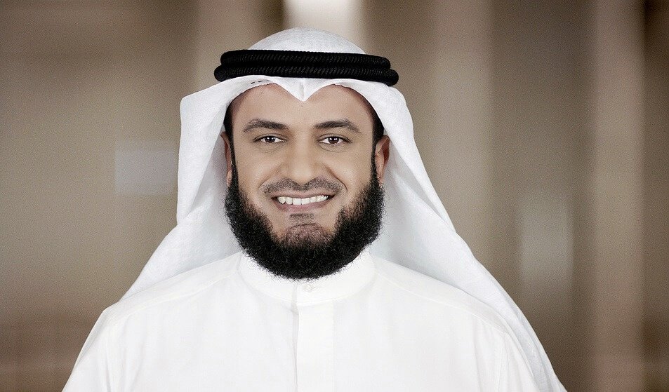 ذكرى ميلاد مشاري العفاسي.. رحلة قارئ القرآن والمنشد الكويتي الذي جمع بين التلاوة والإنشاد