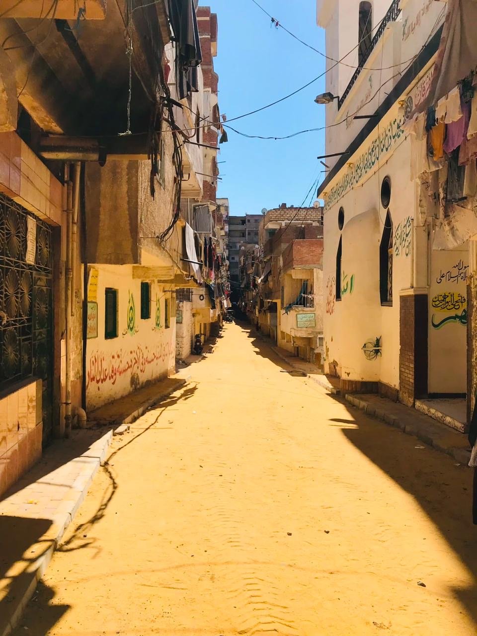 محافظ الإسكندرية يوجه بسرعة رفع كفاءة الطرق وترميم الحفر في 22 شارعًا وموقعًا