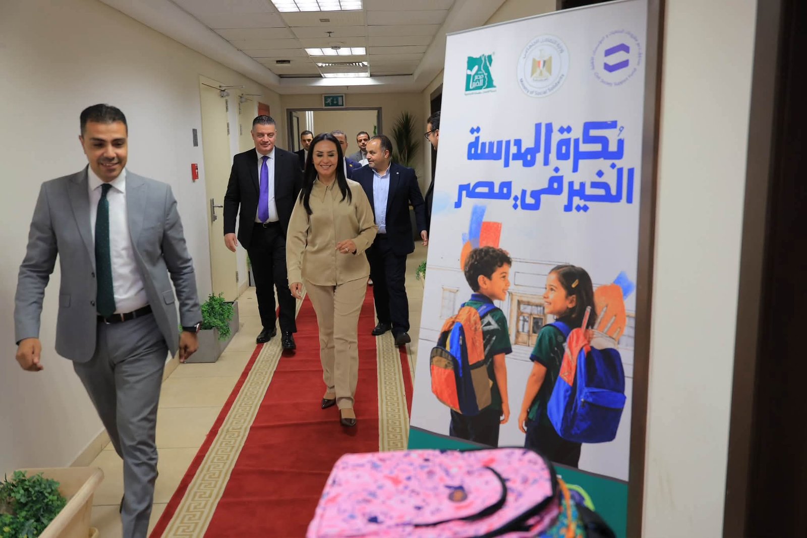 وزيرة التضامن الاجتماعي تشارك المتطوعين ختام تجهيز الحقائب المدرسية ضمن مبادرة «بكرة المدرسة.. الخير في مصر»