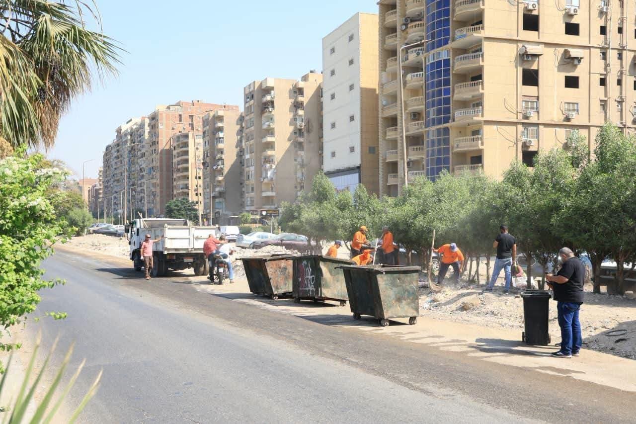 وزيرة التنمية المحلية والبيئة تتابع تحسن مستوى النظافة بحلوان والمعصرة بعد جولة مفاجئة 3 وزيرة التنمية المحلية والبيئة تتابع تحسن مستوى النظافة بحلوان والمعصرة بعد جولة مفاجئة