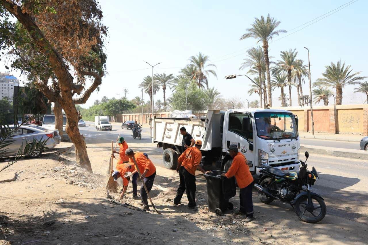 وزيرة التنمية المحلية والبيئة تتابع تحسن مستوى النظافة بحلوان والمعصرة بعد جولة مفاجئة 2 وزيرة التنمية المحلية والبيئة تتابع تحسن مستوى النظافة بحلوان والمعصرة بعد جولة مفاجئة