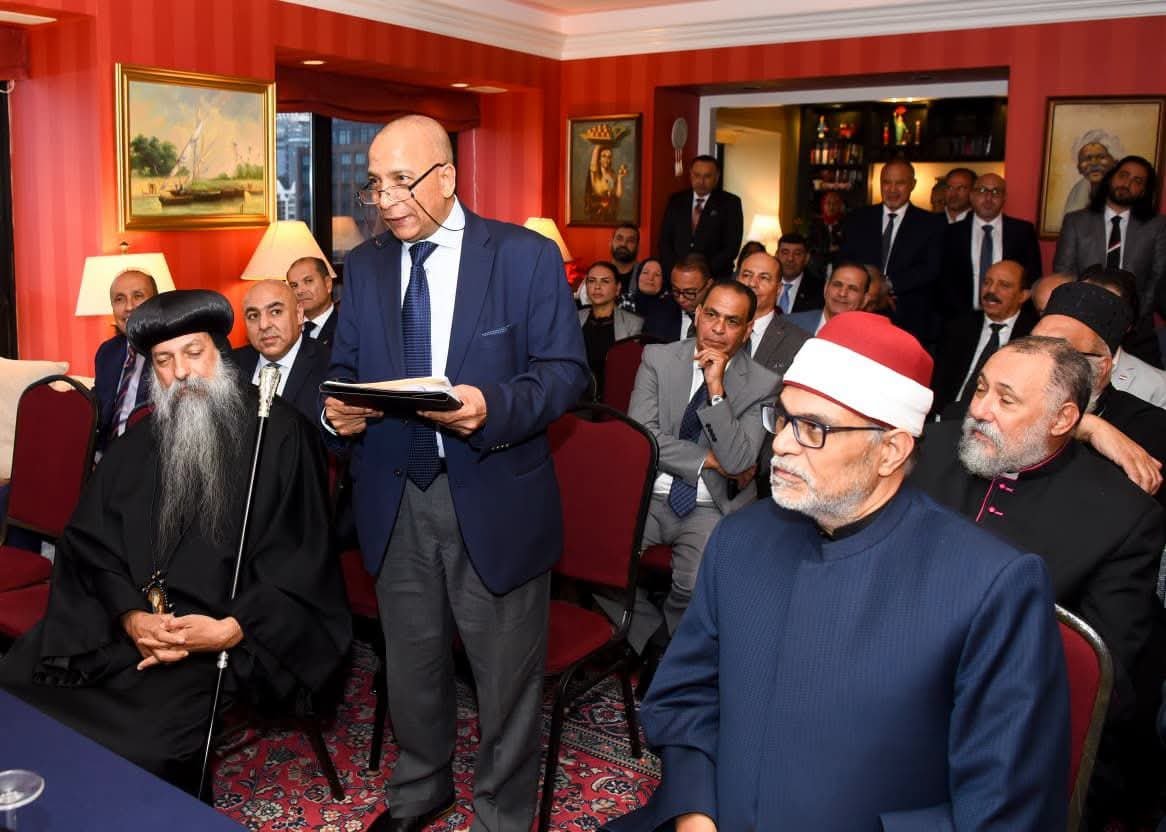 وزير الخارجية يلتقي أبناء الجالية المصرية في نيويورك ويؤكد دعم المصريين بالخارج