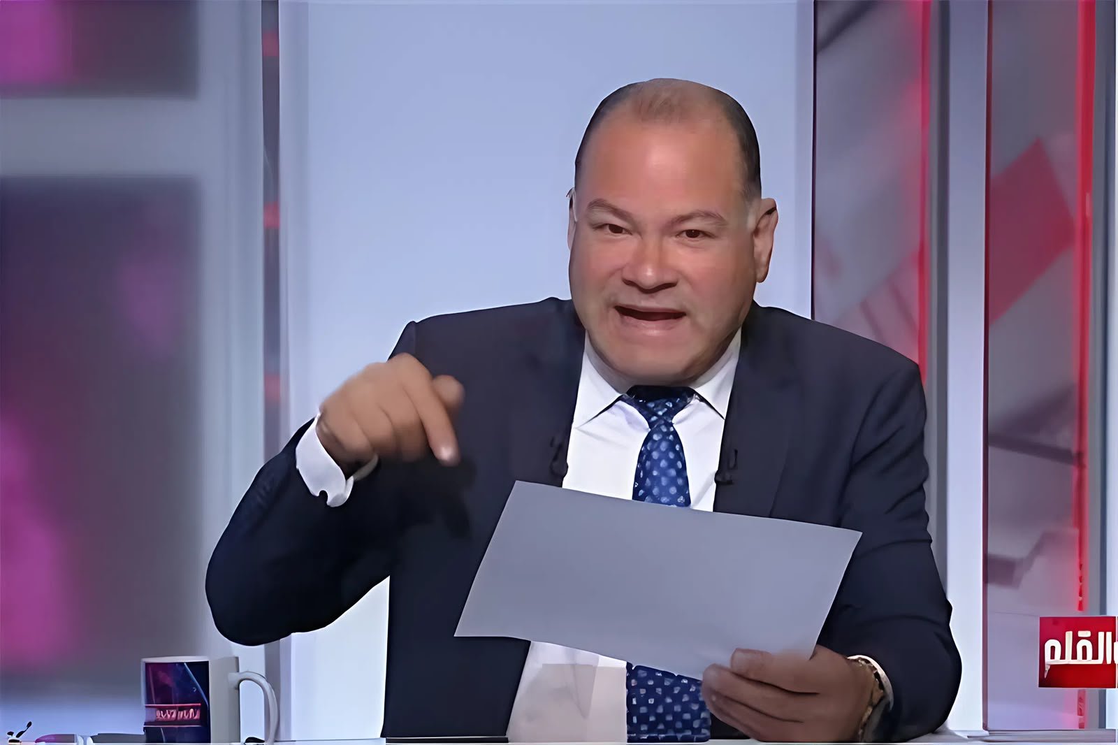 تكلفة التعليم في المدارس الخاصة تثير الجدل.. نشأت الديهي يطالب بتدخل الحكومة لتخفيف أعباء الأسر