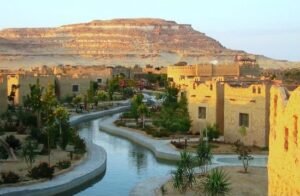 سيوة.. رحلة إلى واحة مصرية تجمع بين الطبيعة والتاريخ والمغامرة