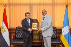 محافظ الإسكندرية يبحث مع سفير أرمينيا تعزيز التعاون والتوأمة بين المدينتين