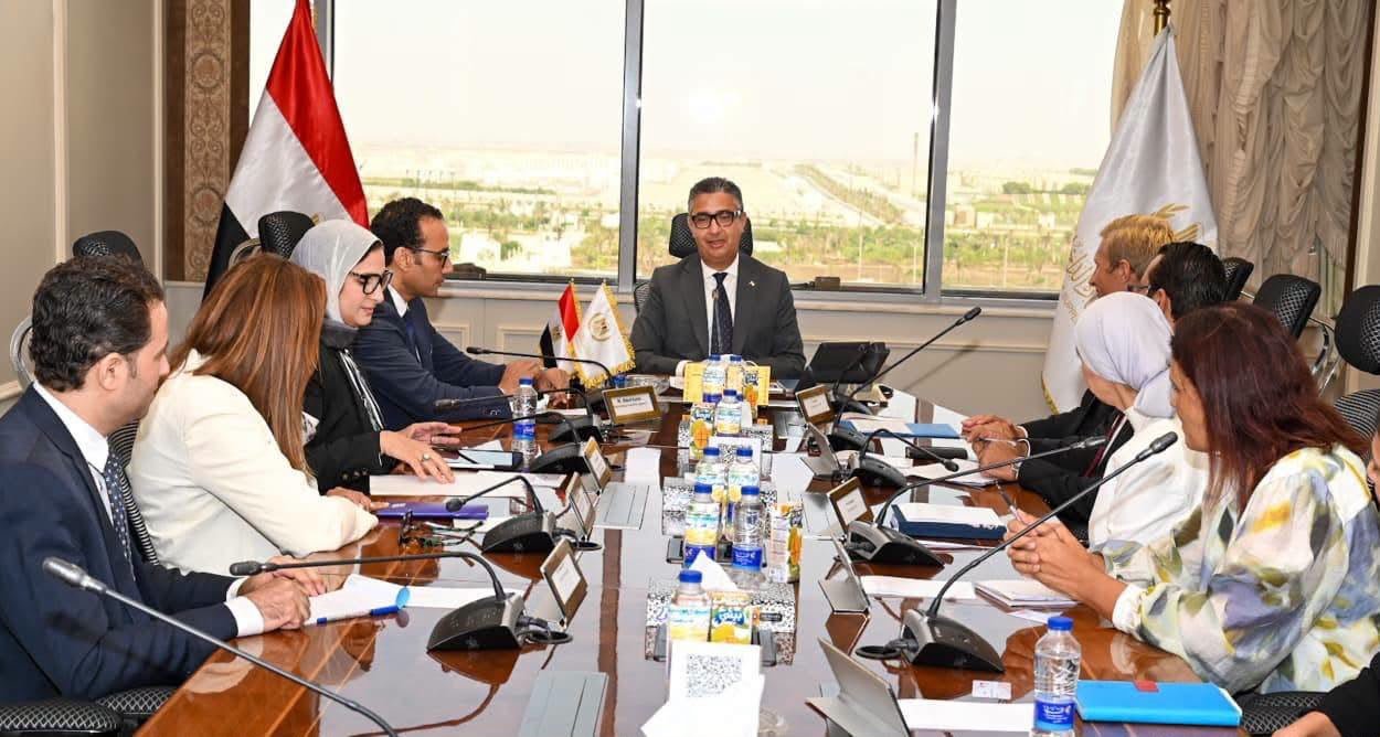 وزير التموين يبحث تطوير منظومة الدعم والأمن الغذائي مع برنامج الأغذية العالمي 3 وزير التموين يبحث تطوير منظومة الدعم والأمن الغذائي مع برنامج الأغذية العالمي