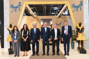 وزير السياحة والآثار يفتتح الجناح المصري في معرض IFTM Top Resa 2026 بباريس