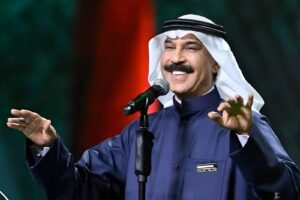 عبدالله الرويشد يظهر مجددًا في الكويت بعد فترة العلاج ويثير اهتمام جمهوره 2 عبدالله الرويشد يظهر مجددًا في الكويت بعد فترة العلاج ويثير اهتمام جمهوره