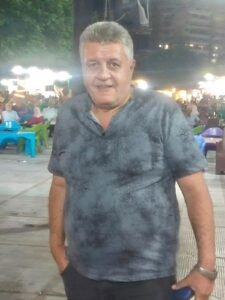 عيد ميلاد عصام الجميل.. مسيرة صحفية وإعلامية حافلة بالعطاء في الإسكندرية