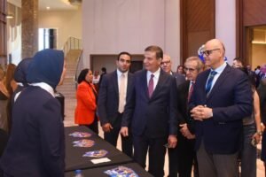 محافظ الإسكندرية يشهد مؤتمر تنمية العضوية الروتارية 2026 ويؤكد أهمية الشراكة المجتمعية في دعم جهود التنمية 2 محافظ الإسكندرية يشهد مؤتمر تنمية العضوية الروتارية 2026 ويؤكد أهمية الشراكة المجتمعية في دعم جهود التنمية