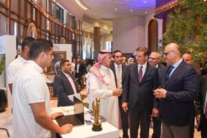 محافظ الإسكندرية يشهد مؤتمر تنمية العضوية الروتارية 2026 ويؤكد أهمية الشراكة المجتمعية في دعم جهود التنمية 6 محافظ الإسكندرية يشهد مؤتمر تنمية العضوية الروتارية 2026 ويؤكد أهمية الشراكة المجتمعية في دعم جهود التنمية