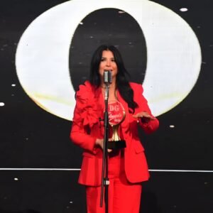 منى الشاذلي تحصد جائزتي أفضل إعلامية وأفضل برنامج في دير جيست 2026