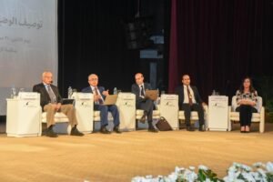 الهوية الوطنية في مصر تحت المجهر.. خبراء يناقشون تحولات المجتمع والاقتصاد والأسرة في مؤتمر الهوية الوطنية بالإسكندرية 7 الهوية الوطنية في مصر تحت المجهر.. خبراء يناقشون تحولات المجتمع والاقتصاد والأسرة في مؤتمر الهوية الوطنية بالإسكندرية