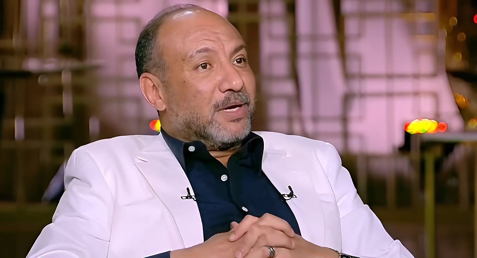 أحمد فهيم يكشف تفاصيل حادث سير مأساوي أفقده شقيقه منذ 20 عامًا: «ما زلت أخاف من القيادة»