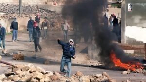 في مثل هذا اليوم 2000.. بداية الانتفاضة الفلسطينية الثانية بعد زيارة أرييل شارون للمسجد الأقصى