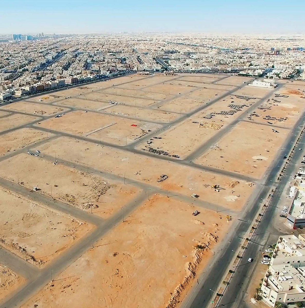 قانون البناء يواجه تقاسيم الأراضي الوهمية بعقوبات تصل للحبس وغرامة 500 ألف جنيه