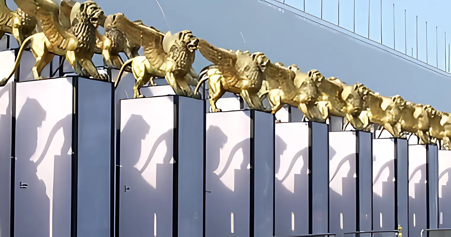 مهرجان فينيسيا السينمائي 2026.. 6 أحداث كبرى تستحق المتابعة في الدورة الـ83 2 مهرجان فينيسيا السينمائي 2026.. 6 أحداث كبرى تستحق المتابعة في الدورة الـ83