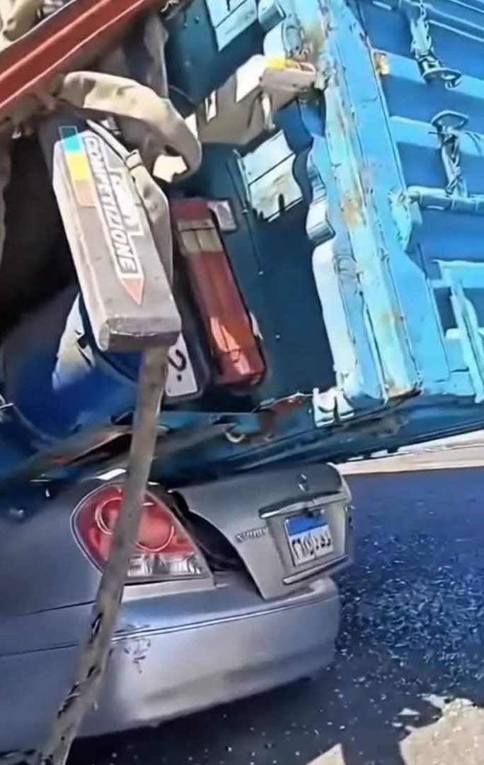 حادث طريق مصر إسكندرية الصحراوي اليوم.. تصادم عدد من السيارات يسبب ارتباكًا مروريًا وتحركًا عاجلًا للأجهزة المعنية