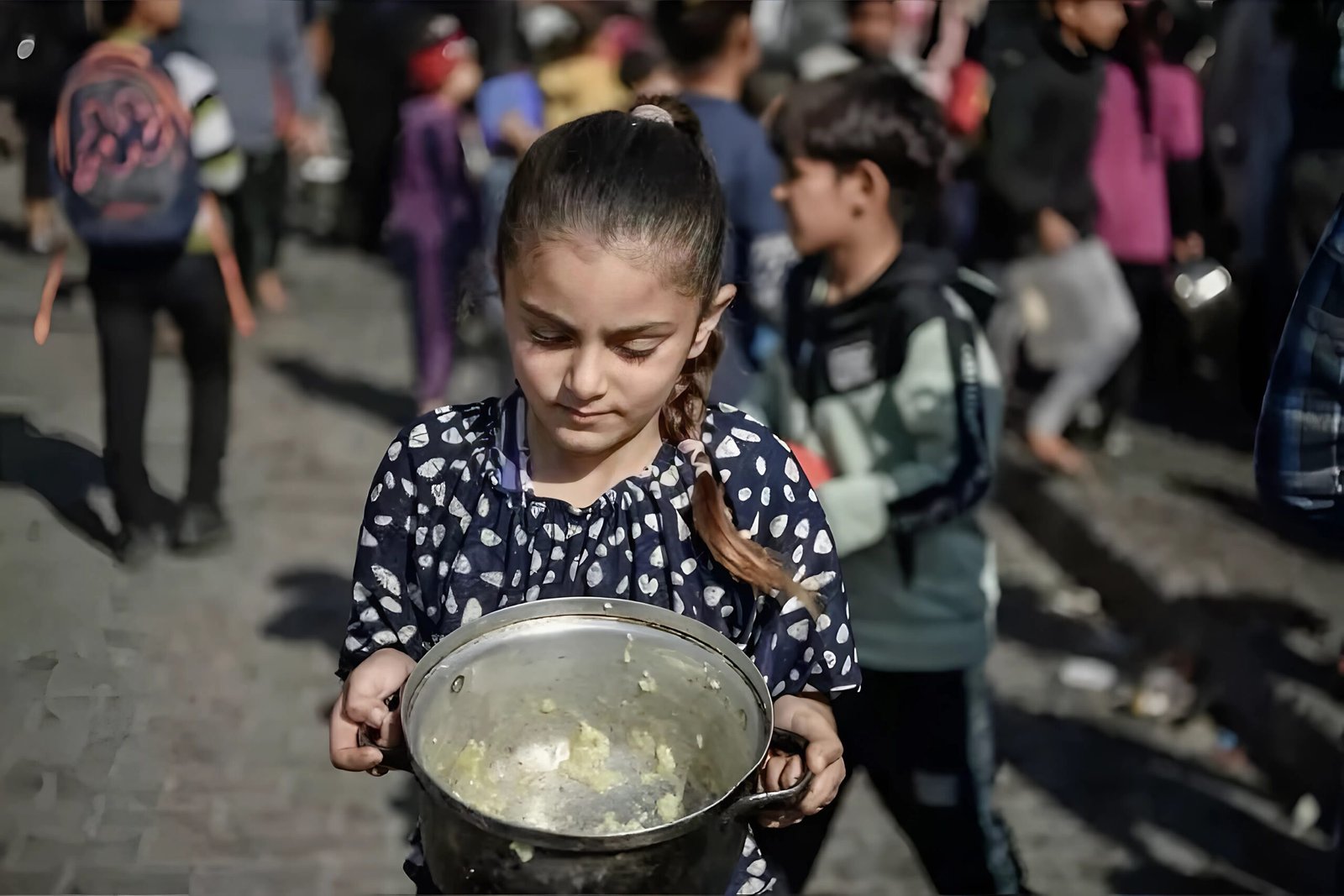 أزمة غذائية في غزة.. أكثر من 95% يعتمدون على المساعدات و90% فقدوا القدرة على شراء الطعام