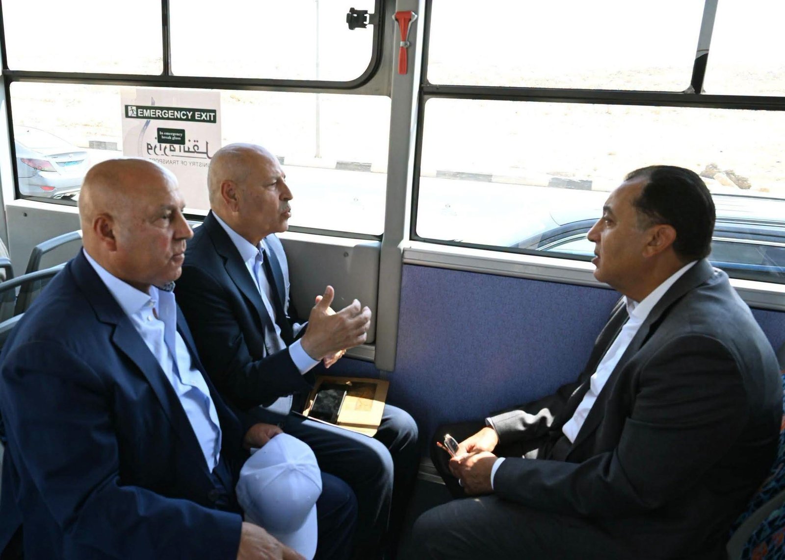 رئيس الوزراء يتفقد المرحلة الثانية من الأتوبيس الترددي BRT بطول 40 كيلومترًا