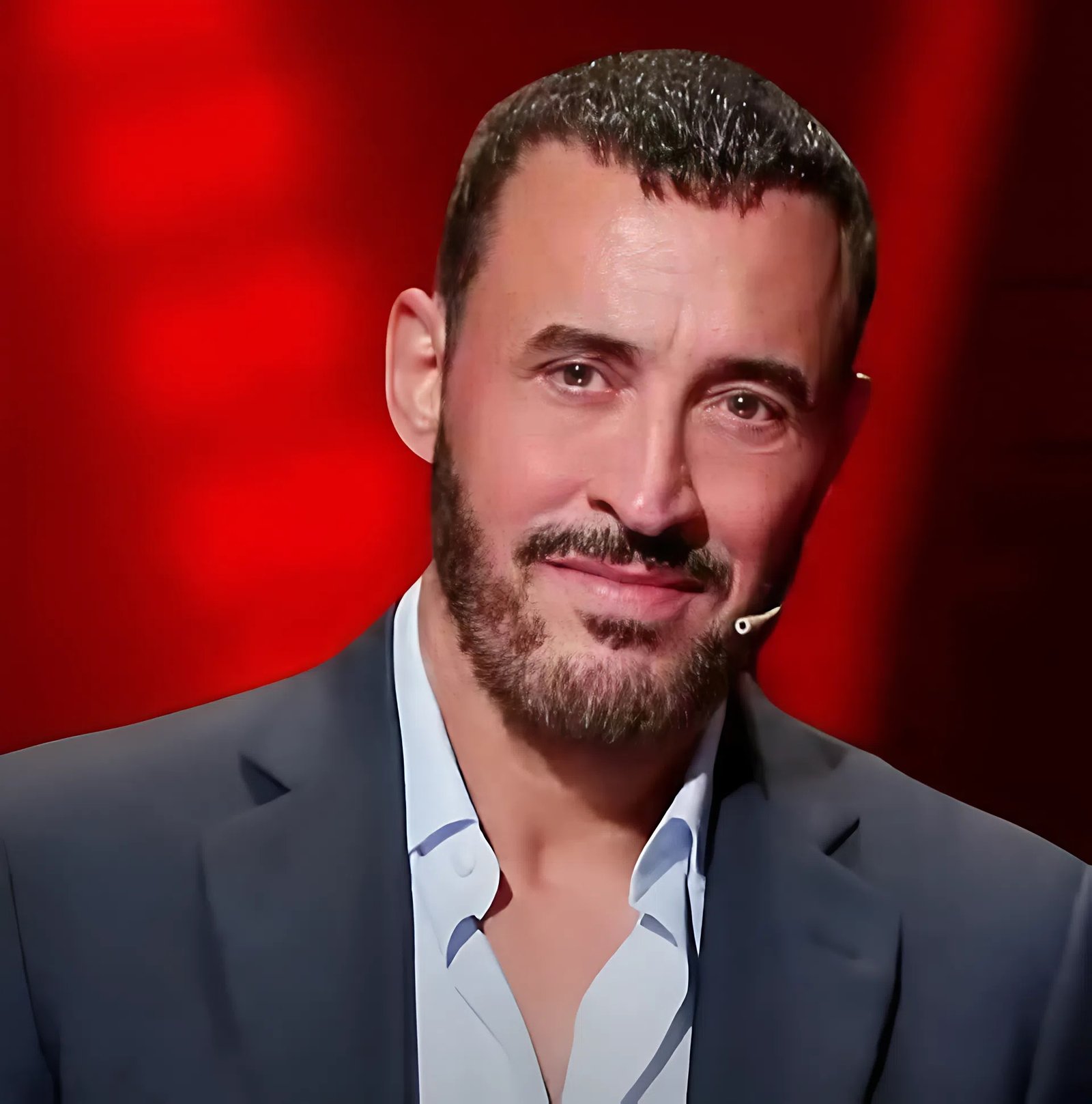 كاظم الساهر يفاجئ جمهوره بأحدث ظهور مع صفاء أبو السعود وغادة رجب قبل حفله في مصر