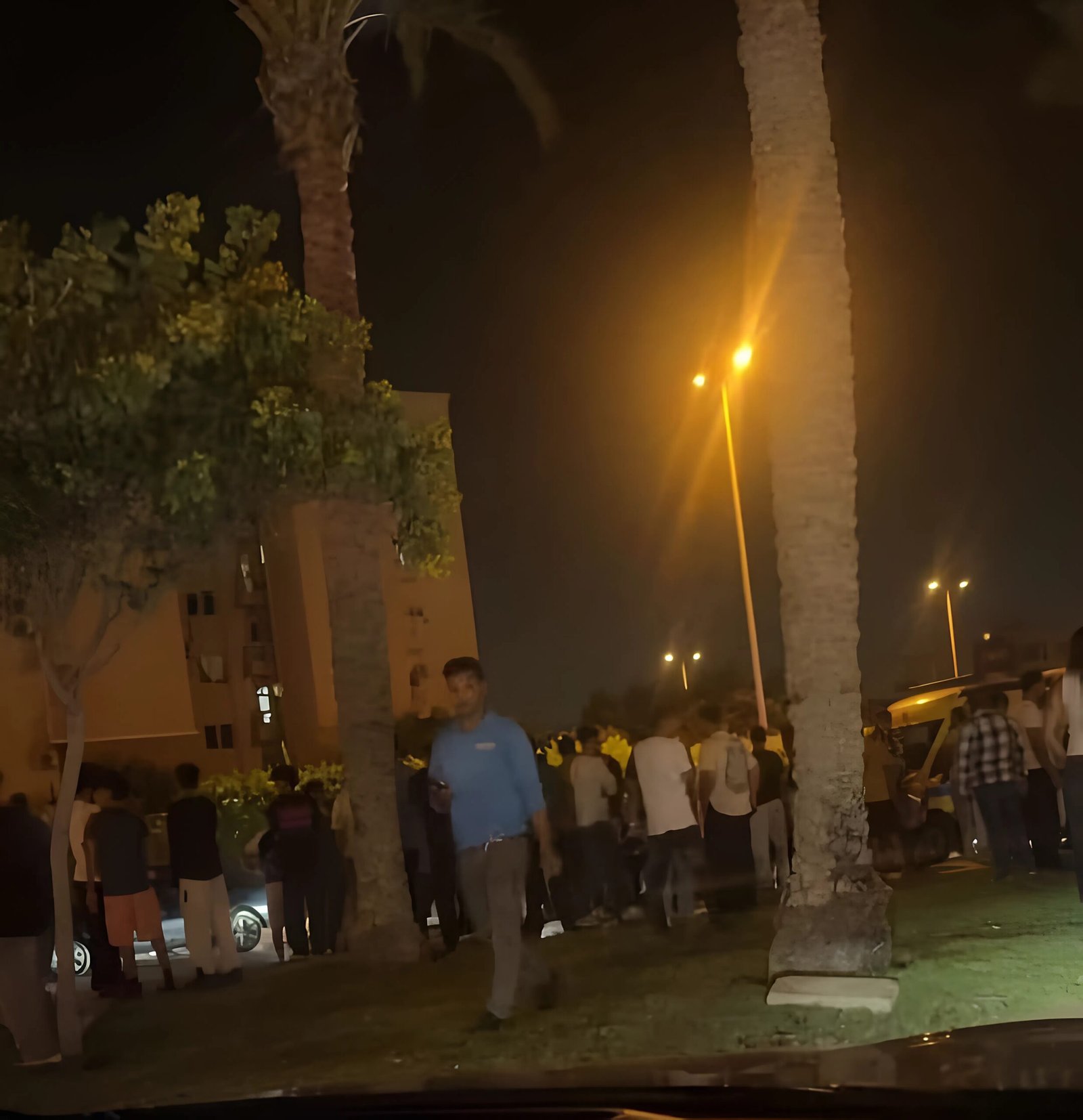 حادث فتاة مجهولة الهوية في التجمع الأول.. اصطدام سيارة بها ومحاولة قائدها الهروب والتحريات تكشف التفاصيل 3 حادث فتاة مجهولة الهوية في التجمع الأول.. اصطدام سيارة بها ومحاولة قائدها الهروب والتحريات تكشف التفاصيل