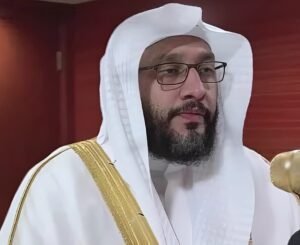 وفاة الشيخ إبراهيم المدني مؤذن المسجد الحرام.. رحيل صوت ارتبط بأذان الفجر وتكبيرات الحرم 2 وفاة الشيخ إبراهيم المدني مؤذن المسجد الحرام.. رحيل صوت ارتبط بأذان الفجر وتكبيرات الحرم