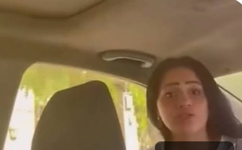 بدء التحقيق مع المتهمة بالتعدي على سائق نقل ذكي ومنعها من تناول مواد كحولية داخل سيارته بالتجمع