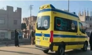 كولدير مياه ينهي حياة سائق صعقًا بالكهرباء داخل موقف ميكروباص في جرجا بسوهاج