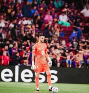 الإصابة تبعد جوان غارسيا عن برشلونة 3 أسابيع وتضع تشيزني أمام اختبار جديد 5 الإصابة تبعد جوان غارسيا عن برشلونة 3 أسابيع وتضع تشيزني أمام اختبار جديد