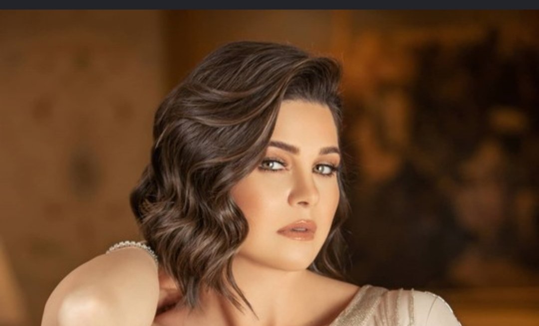 يسرا اللوزي عن مشاهدها الجريئة في فيلم قبلات مسروقة: مش ندمانة وهو ده الفن
