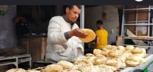 التموين تلزم المخابز بإعلان أسعار الخبز السياحي والفينو وتكثف الرقابة على الأسواق