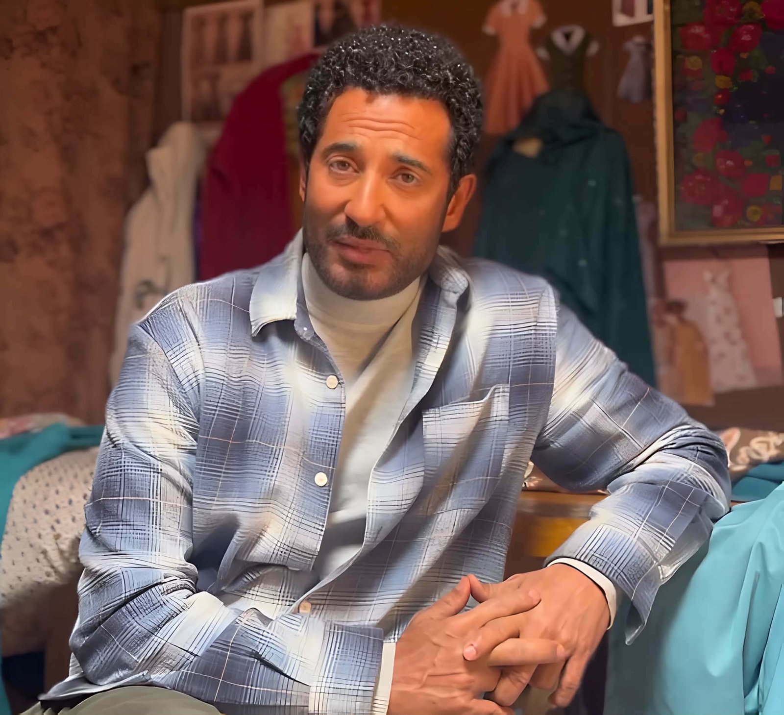 عمرو سعد يعود من لبنان ويبدأ التحضيرات لمسلسله الجديد في رمضان 2027