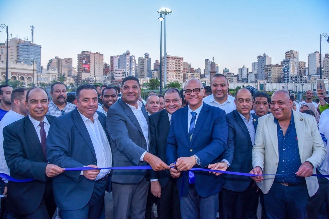 محافظ الإسكندرية يفتتح معرض «أهلا مدارس» للمستلزمات المدرسية بمحطة مصر بأسعار مناسبة