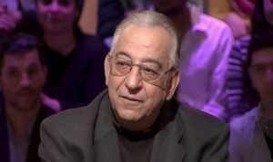 لمياء أحمد راتب تؤدي مناسك العمرة عن والدها الراحل وتوجه له رسالة مؤثرة