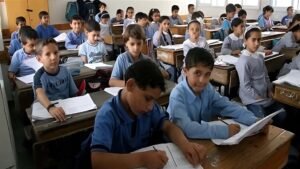 موعد امتحانات الترم الأول 2027 وإجازة نصف العام.. تعرف على الخريطة الزمنية