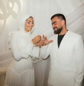 بعد خطوبته من هند مدحت.. البلوجر محمد مكاوي يكشف حقيقة خيانته لأم ابنه