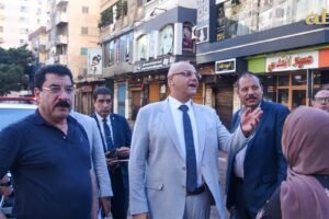 محافظ الإسكندرية يتابع انتظام منظومة النقل البديلة بمواقف سيدي بشر وفيكتوريا وباكوس