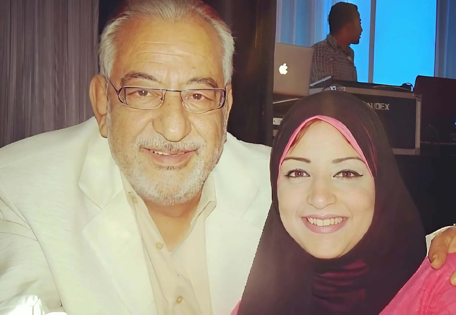 لمياء أحمد راتب تؤدي مناسك العمرة عن والدها الراحل وتوجه له رسالة مؤثرة