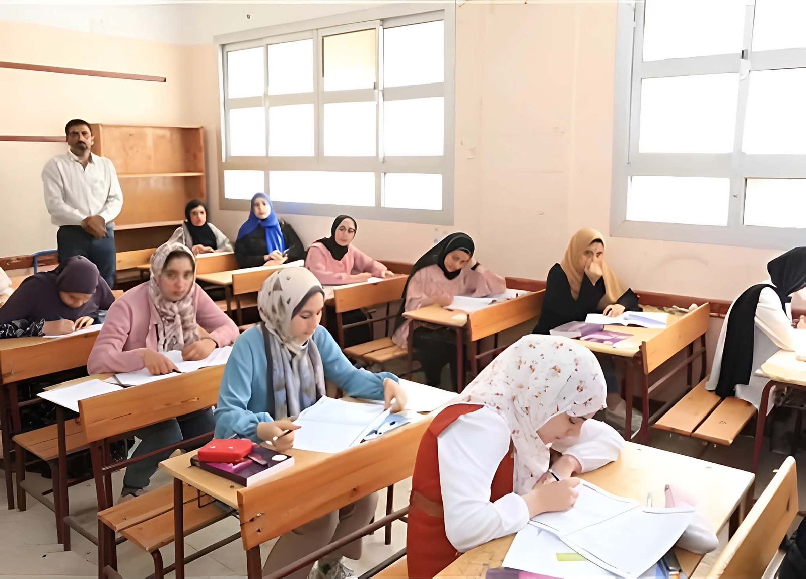 موعد امتحانات الترم الأول 2027 وإجازة نصف العام.. تعرف على الخريطة الزمنية