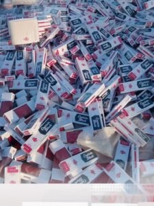 إعدام 226 ألفًا و300 علبة سجائر بمطروح لعدم صلاحيتها للاستهلاك الآدمي تنفيذًا لقرار النيابة العامة