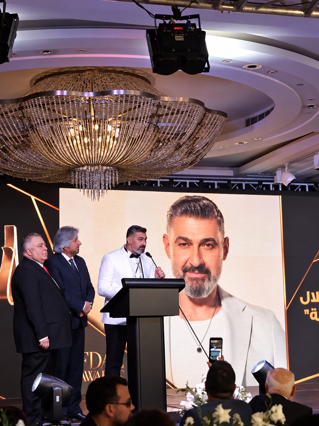 ياسر جلال أفضل نجم عربي 2026.. تكريم جديد للنجم المصري في مهرجان الأفضل ببيروت